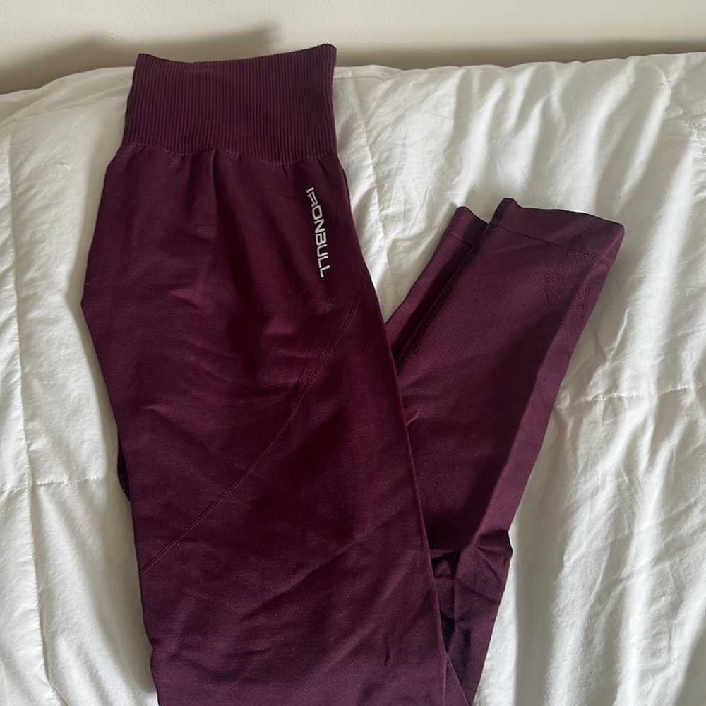 Ironbull High Waisted purple red Leggings